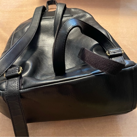 Madewell The Lorimer Backpack - Picture 8 of 11